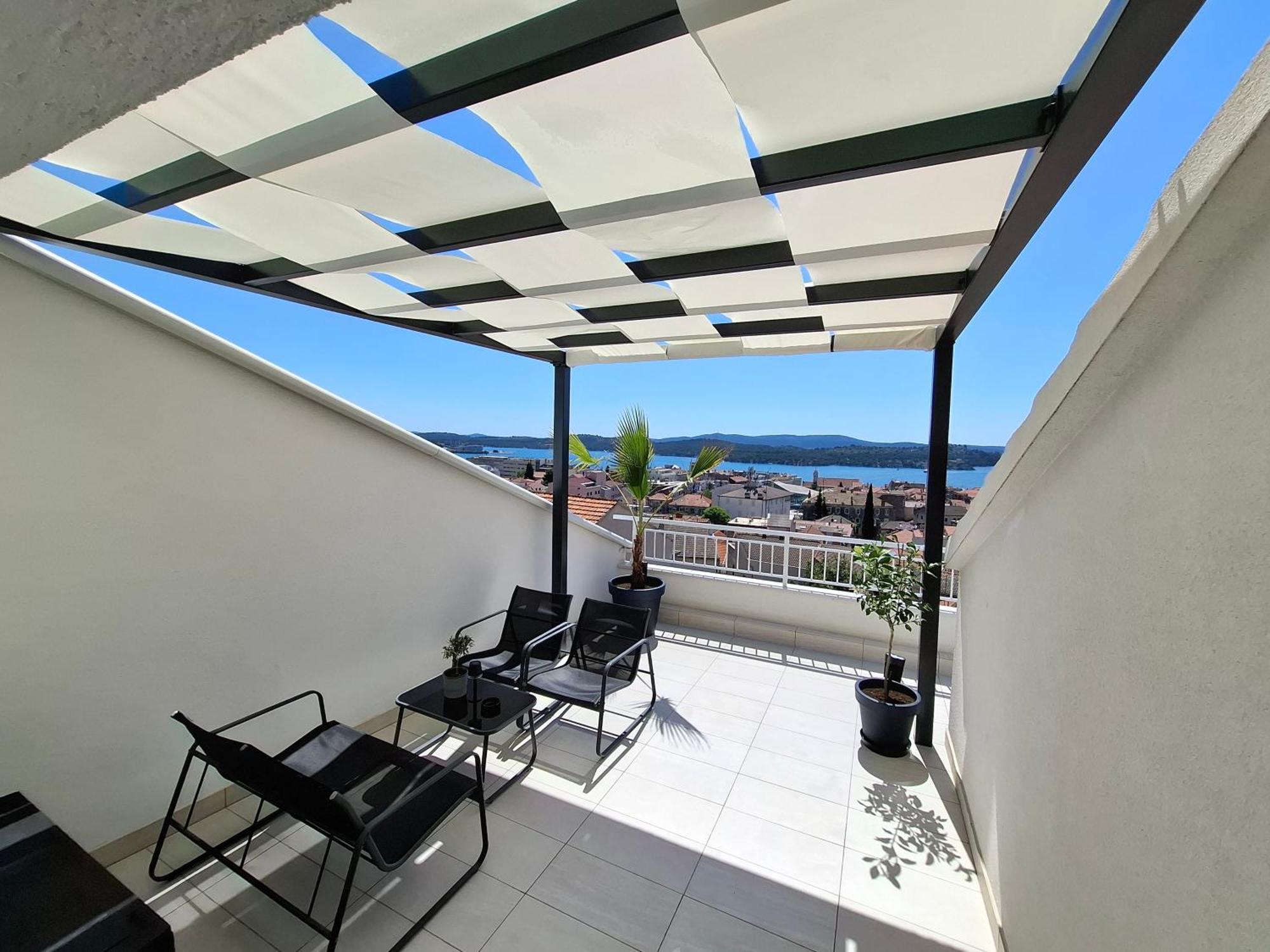 Carla Panorama Apartment Šibenik Екстериор снимка
